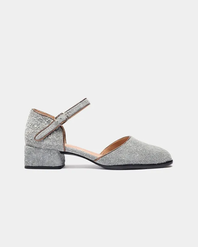 MUESTRA NESLA GRIS sold by NAGUISA