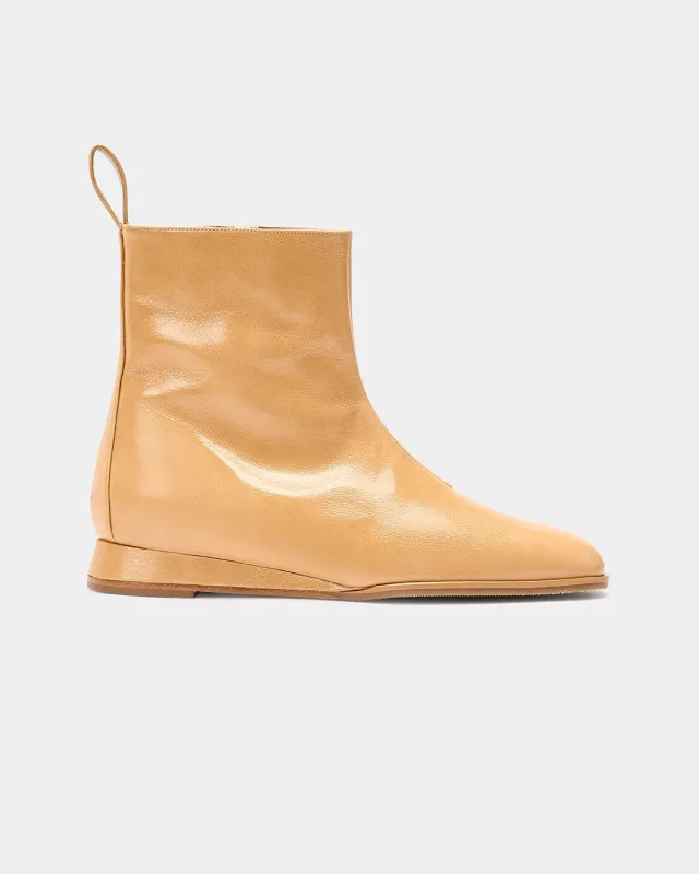 MUESTRA HUKA NATURAL GLOSS sold by NAGUISA