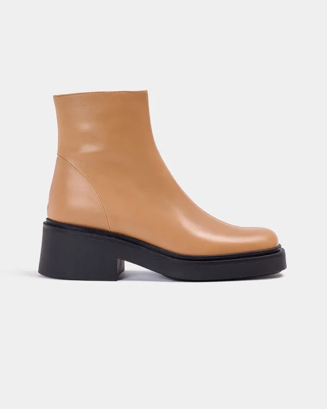 MUESTRA BINA CAMEL sold by NAGUISA