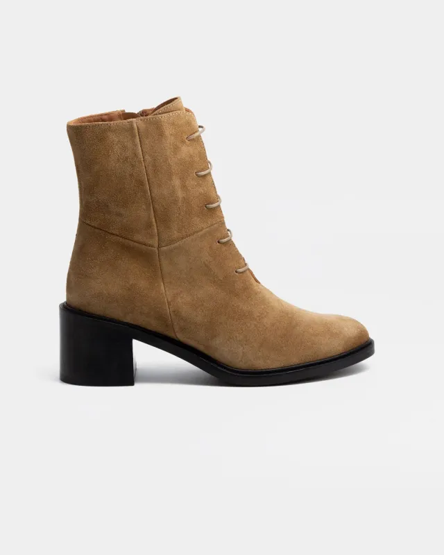 Muestra Heka Camel sold by NAGUISA