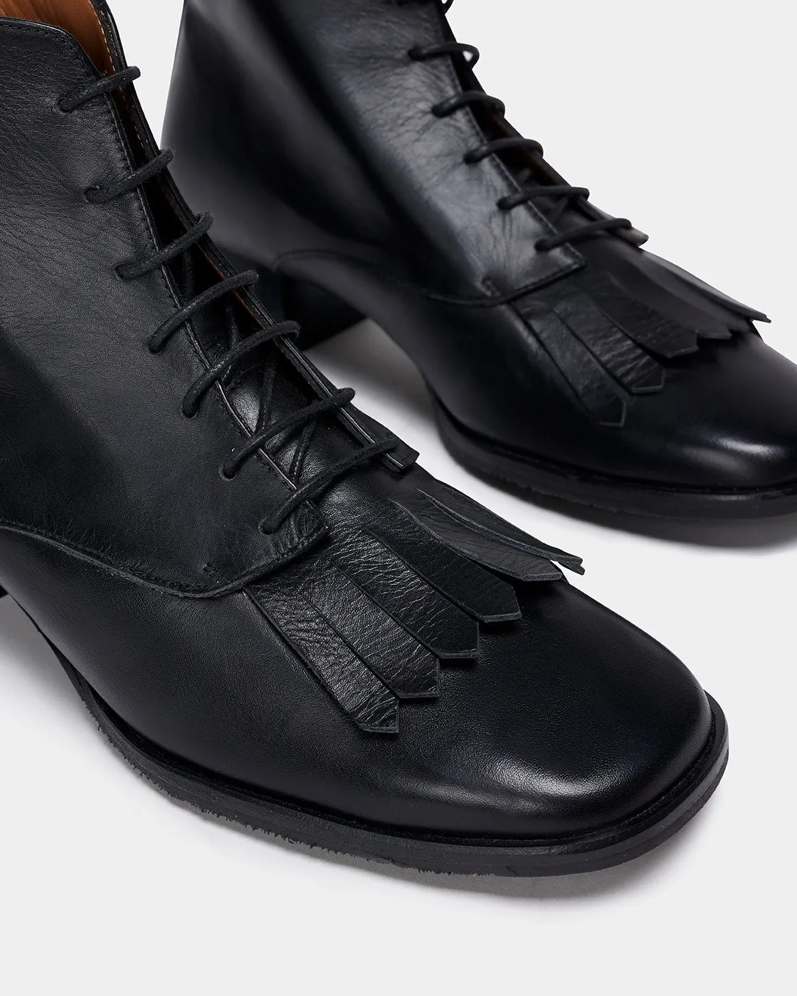 Muestra Caelum Negro 22 sold by NAGUISA product image thumbnail 2