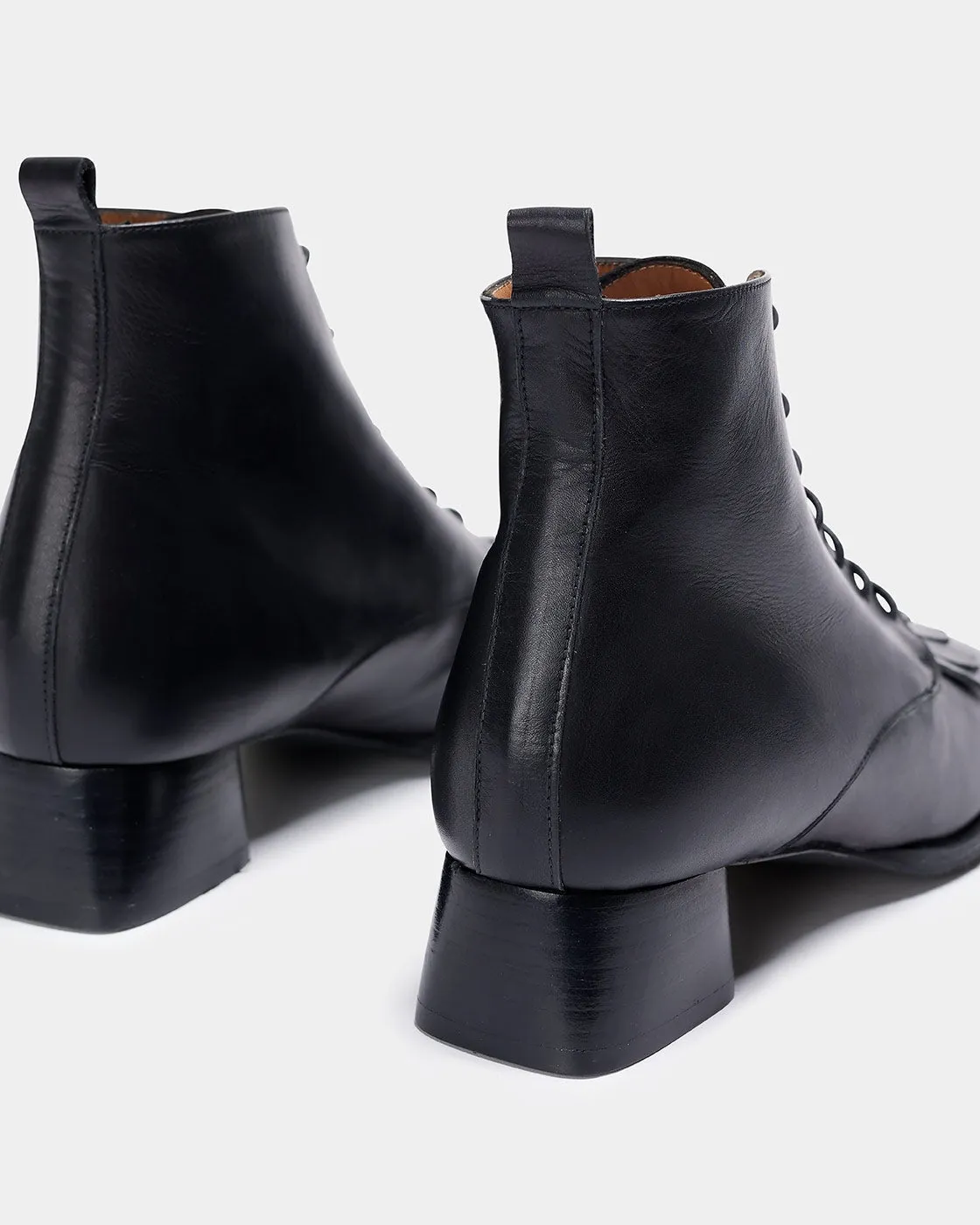 Muestra Caelum Negro 22 sold by NAGUISA product image thumbnail 3