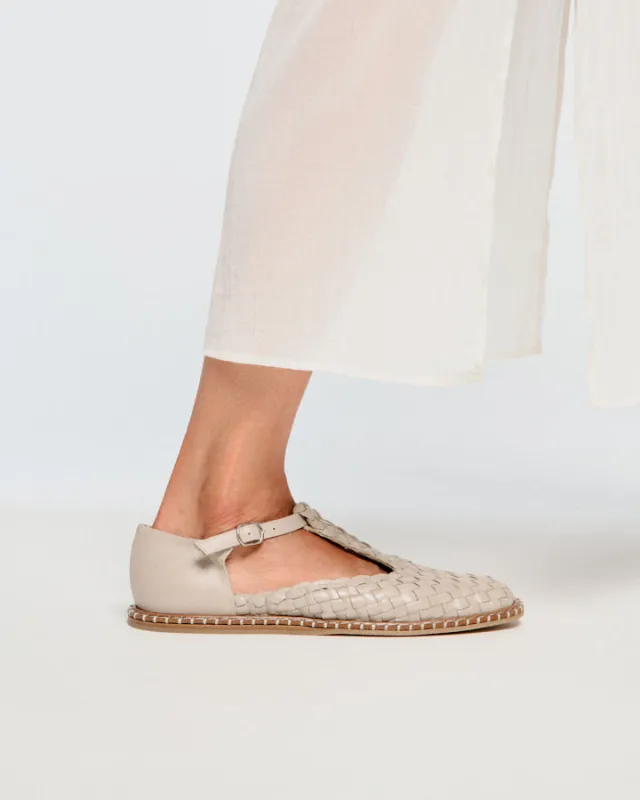 FRAGARIA TAUPE sold by NAGUISA