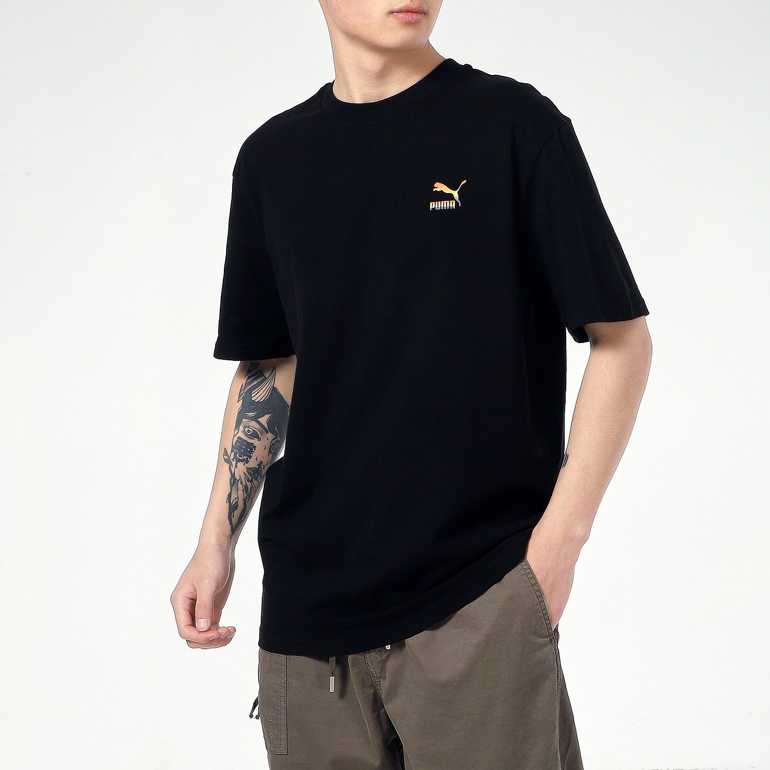 Puma Rainbow Logo Tee 'Black' 534095-01 sold by KicksCrew product image thumbnail 4