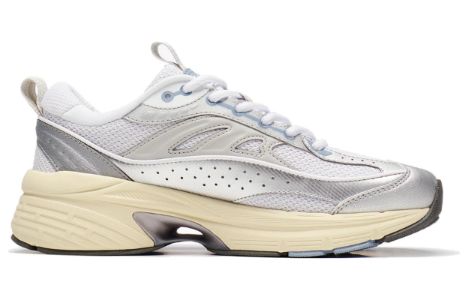 (WMNS) Li-Ning Starlit Lite 'White Silver Beige' AGCT236-2 sold by KicksCrew