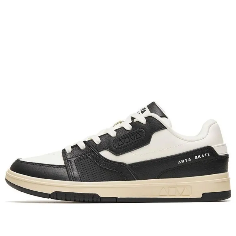 (WMNS) ANTA Lifestyle Low 'Black White' 122248026-1 sold by KicksCrew