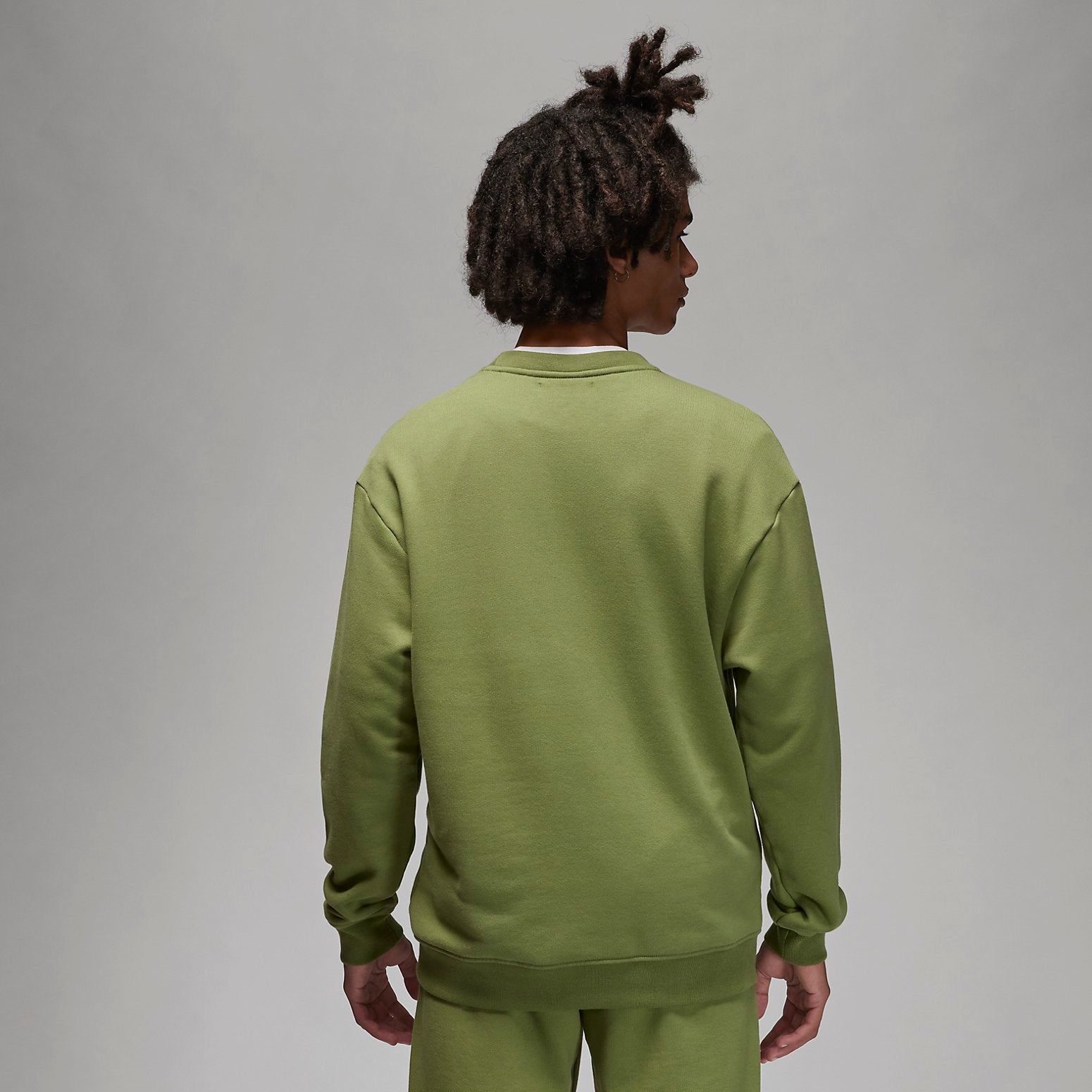 Air Jordan Wordmark Fleece Crewneck Sweatshirt 'Olive Green' FJ7788-340 sold by KicksCrew product image thumbnail 3