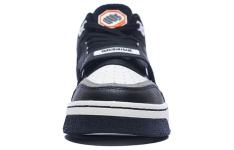Li-Ning BadFive Rookie 'Black White' ABCS057-2 sold by KicksCrew