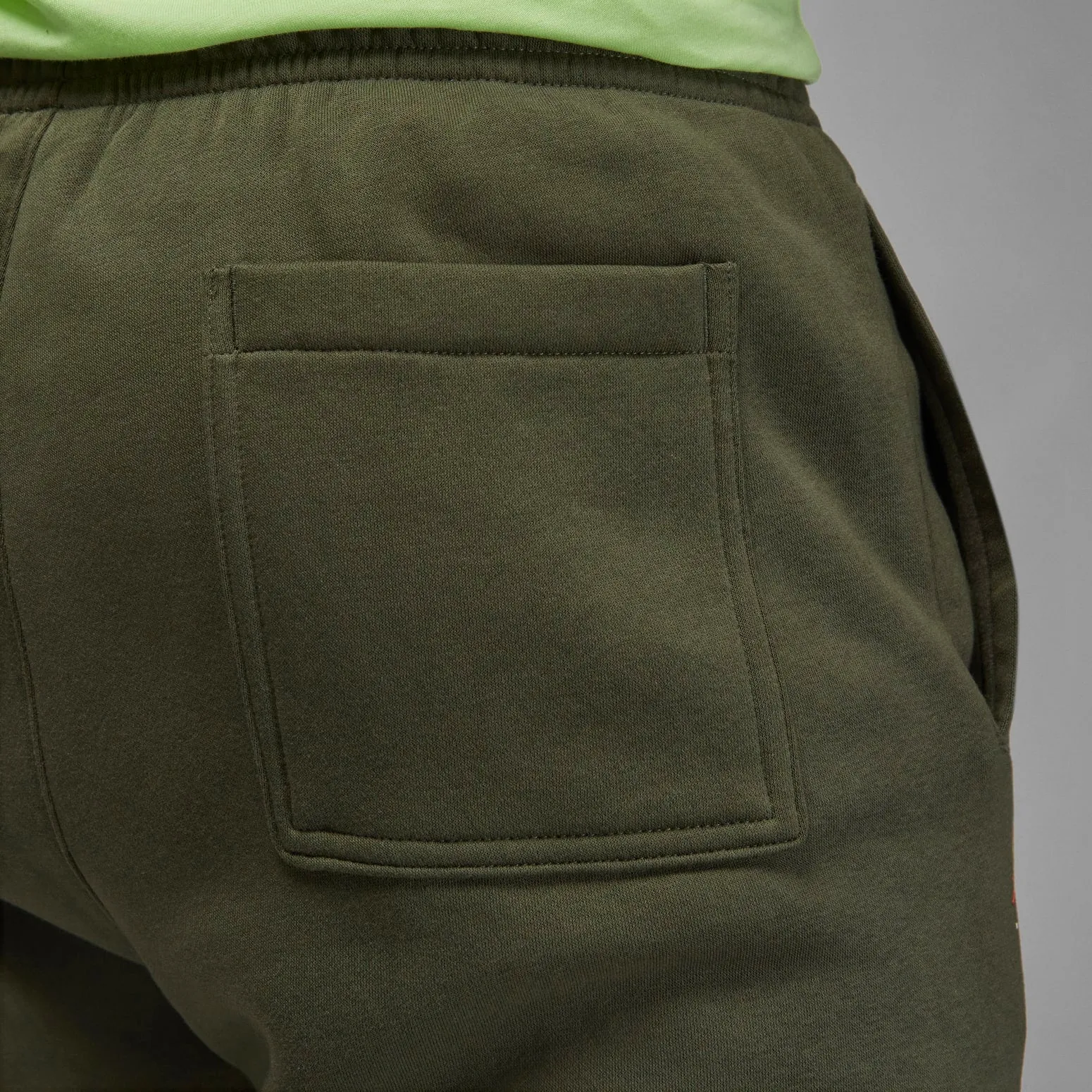 Air Jordan Flight MVP Track Sweatpants 'Green' DV1603-325 sold by KicksCrew product image thumbnail 5