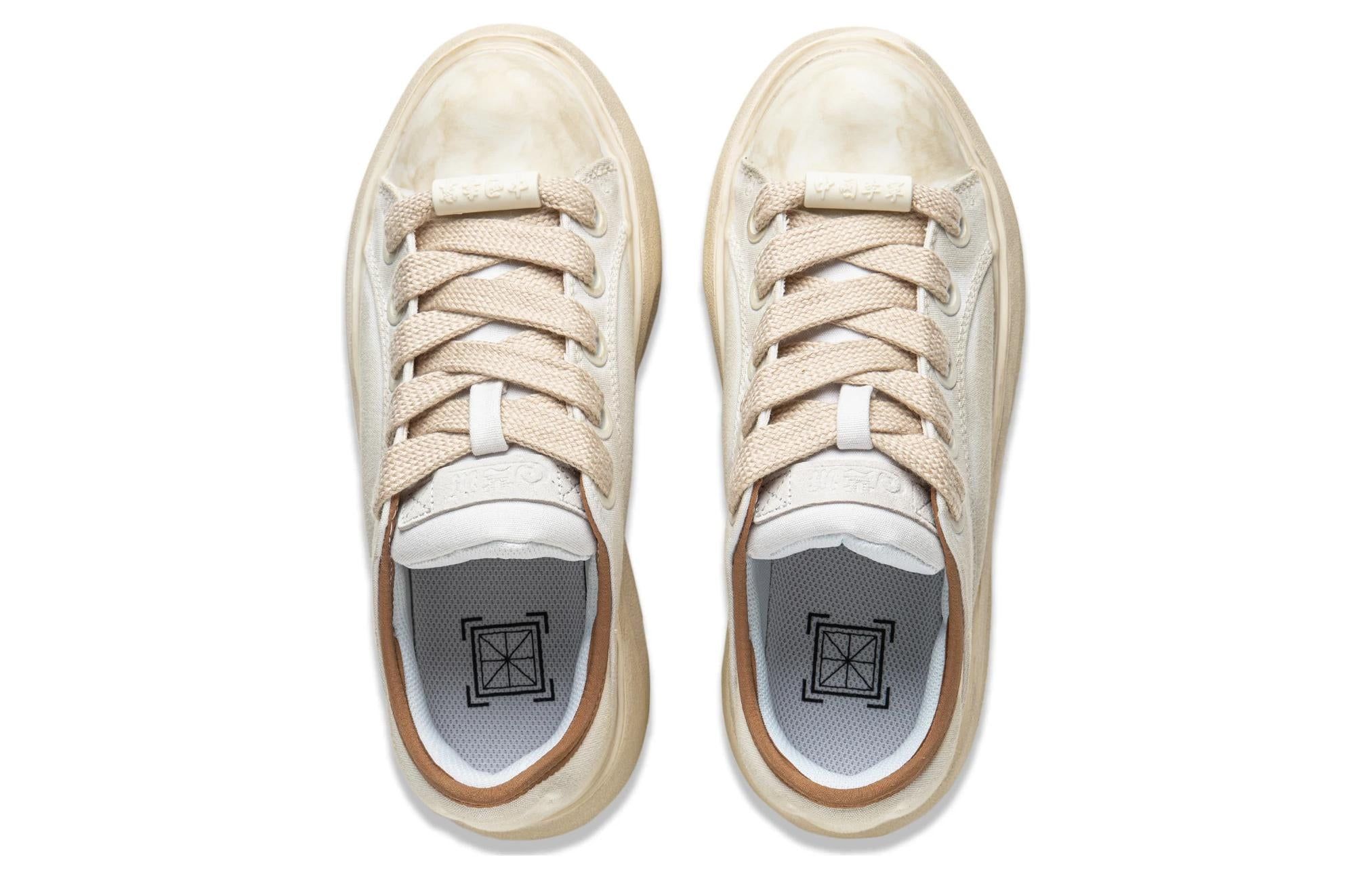 (WMNS) Li-Ning YunYou C4D 'Cream White' AZGT044-6 sold by KicksCrew product image thumbnail 4