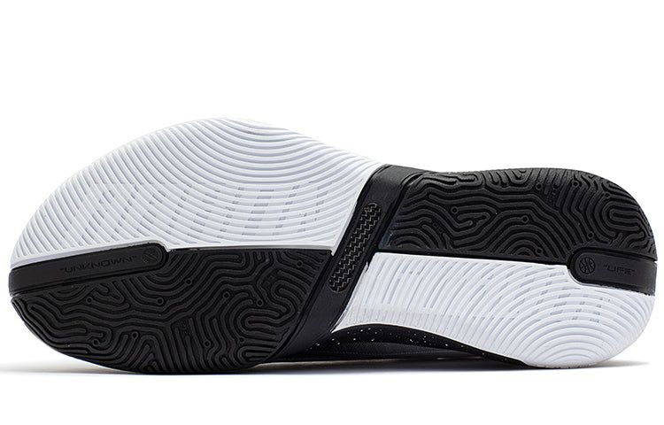 361 Degrees AG3 Pro Aaron Gordon 'White and Black' 672311101-4 sold by KicksCrew product image thumbnail 6