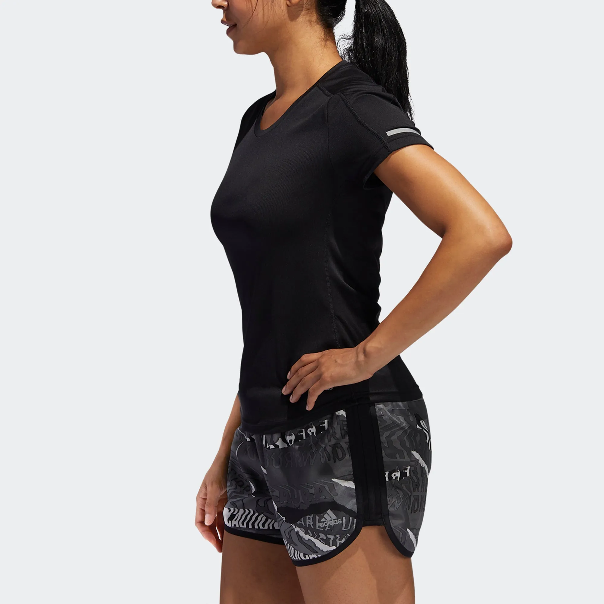 (WMNS) adidas Run It T-Shirt Asia Sizing 'Black' FL7802 sold by KicksCrew product image thumbnail 5
