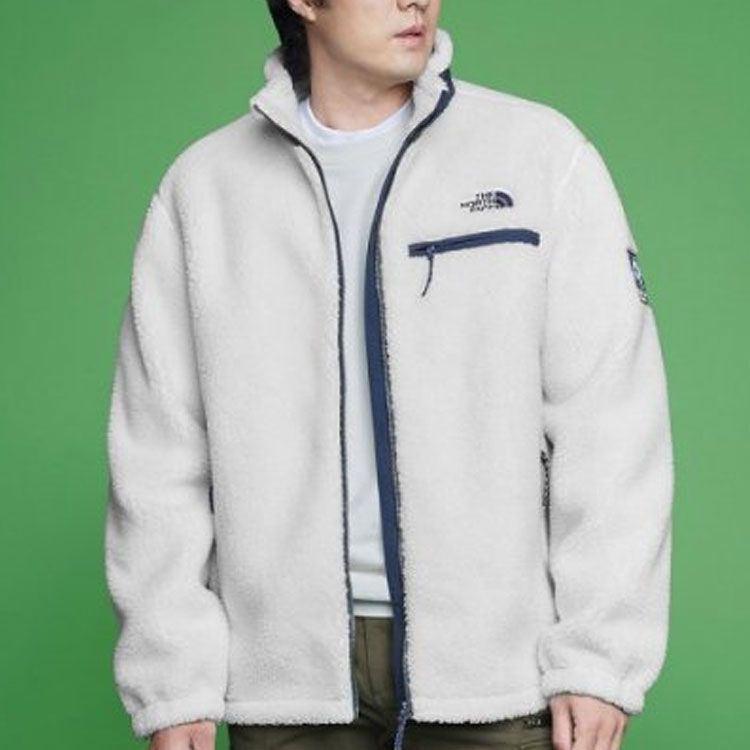 THE NORTH FACE Fleece Jacket 'White' NJ4FL56D sold by KicksCrew product image thumbnail 4