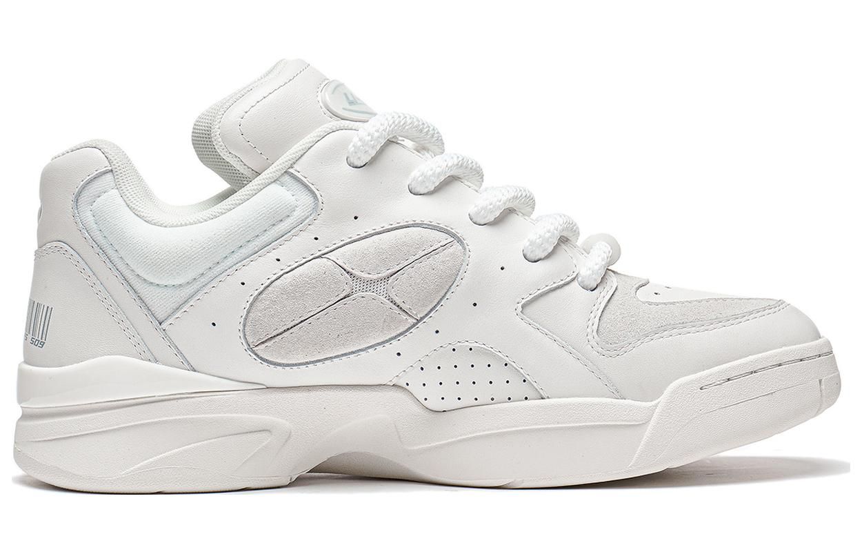 Li-Ning Shooting Star 'White' AZGT085-5 sold by KicksCrew product image thumbnail 2