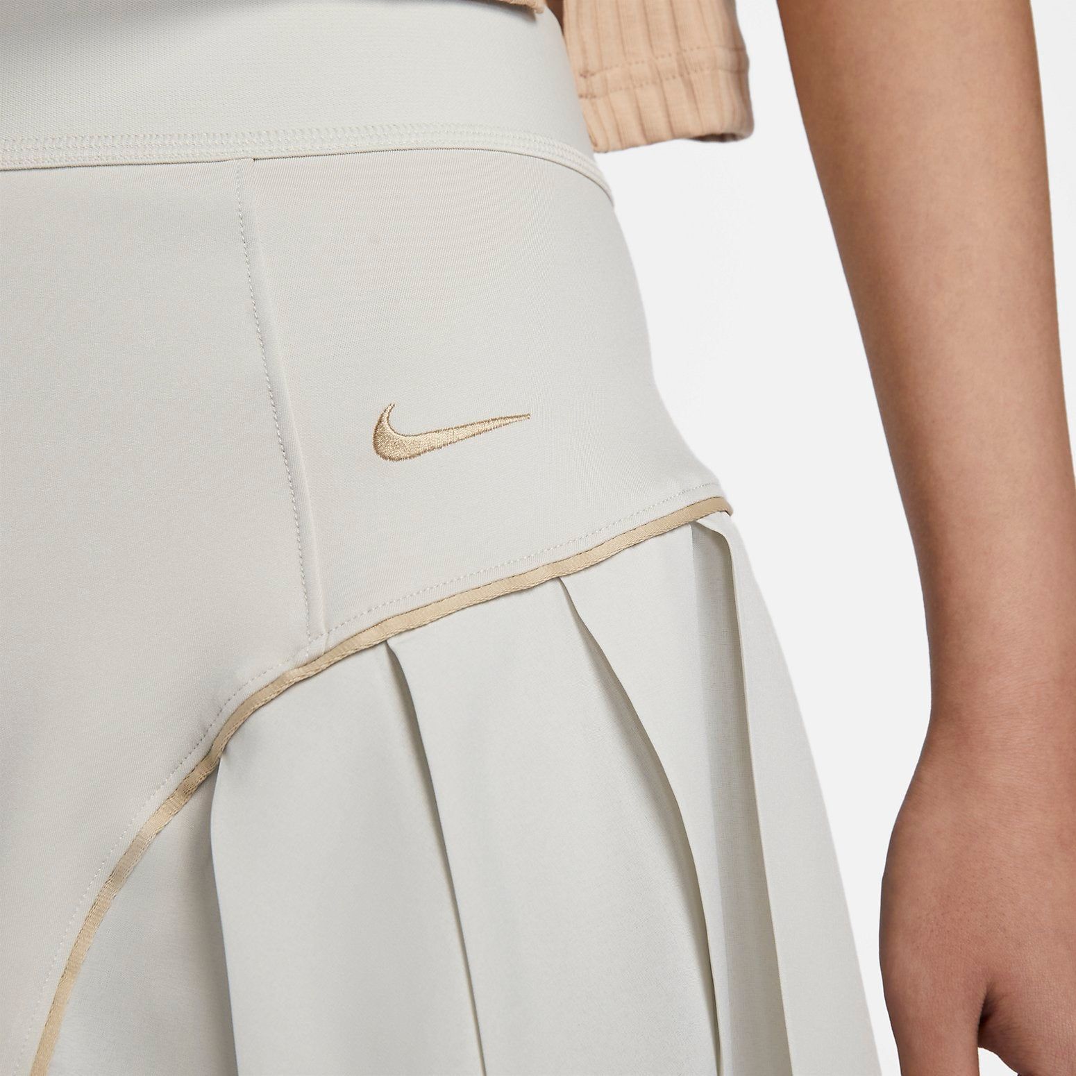 (WMNS) Nike Serena Williams Design Crew Skirt 'Light Bone' FN1932-072 sold by KicksCrew product image thumbnail 4