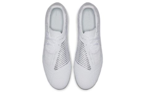 Nike Phantom Venom Academy FG 'Nuovo White' AO0566-100 sold by KicksCrew