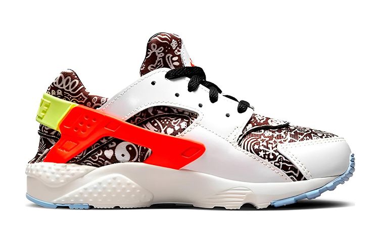 (PS) Nike Huarache 'White Red Black' DV2270-100 sold by KicksCrew product image thumbnail 2