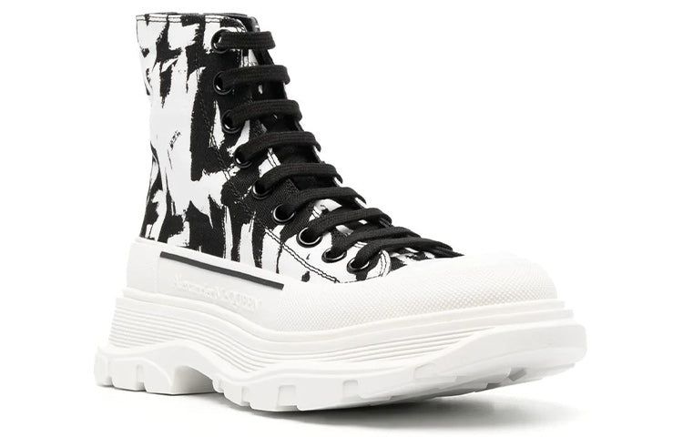 (WMNS) Alexander McQueen McQueen Graffiti Tread Slick Boots 'White Black' 708089W4TG49356 sold by KicksCrew product image thumbnail 2