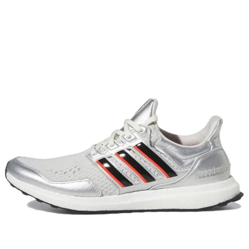 (WMNS) ANTA Leather Sneakers 'White Black' 922138061-2 sold by KicksCrew