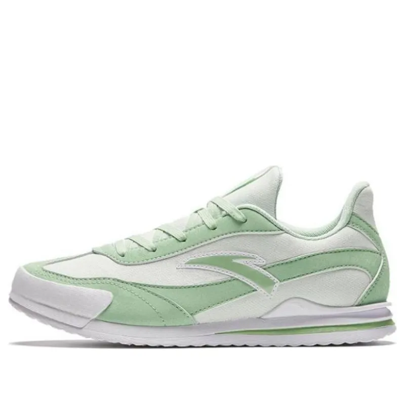 (WMNS) ANTA Life Series Sneakers 'Green' 922418856-4 sold by KicksCrew