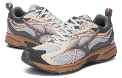 Mizuno Speed 10 S 'Beige' D1GH240602 sold by KicksCrew