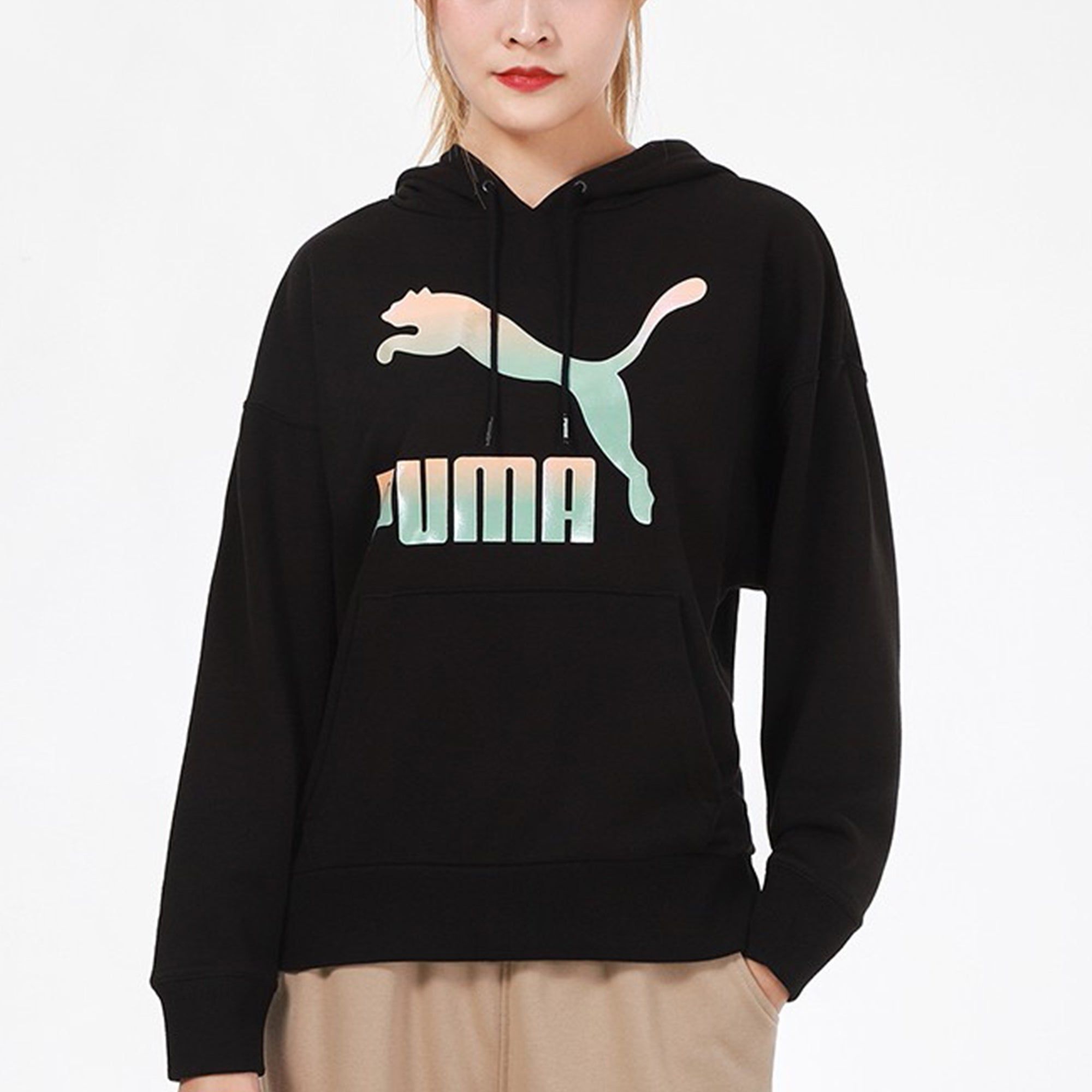 (WMNS) Puma Classics Logo Hoodie 'Black White' 531385-71 sold by KicksCrew product image thumbnail 3