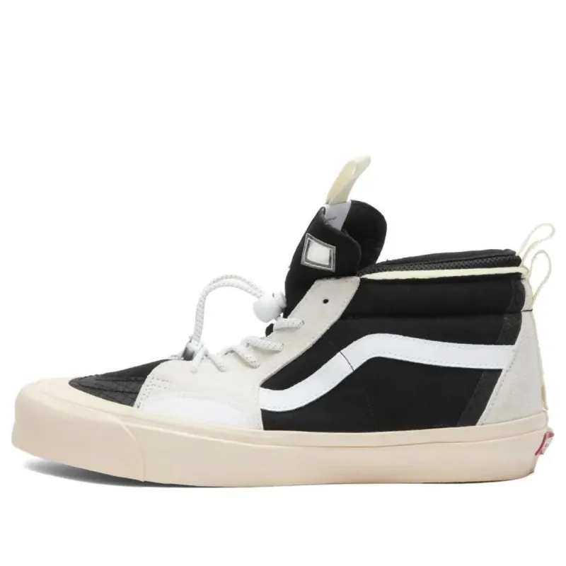 Vans Vault x Advisory Board Crystals SK8-Hi EXT 'Black White' VN000BW6BZW1 sold by KicksCrew