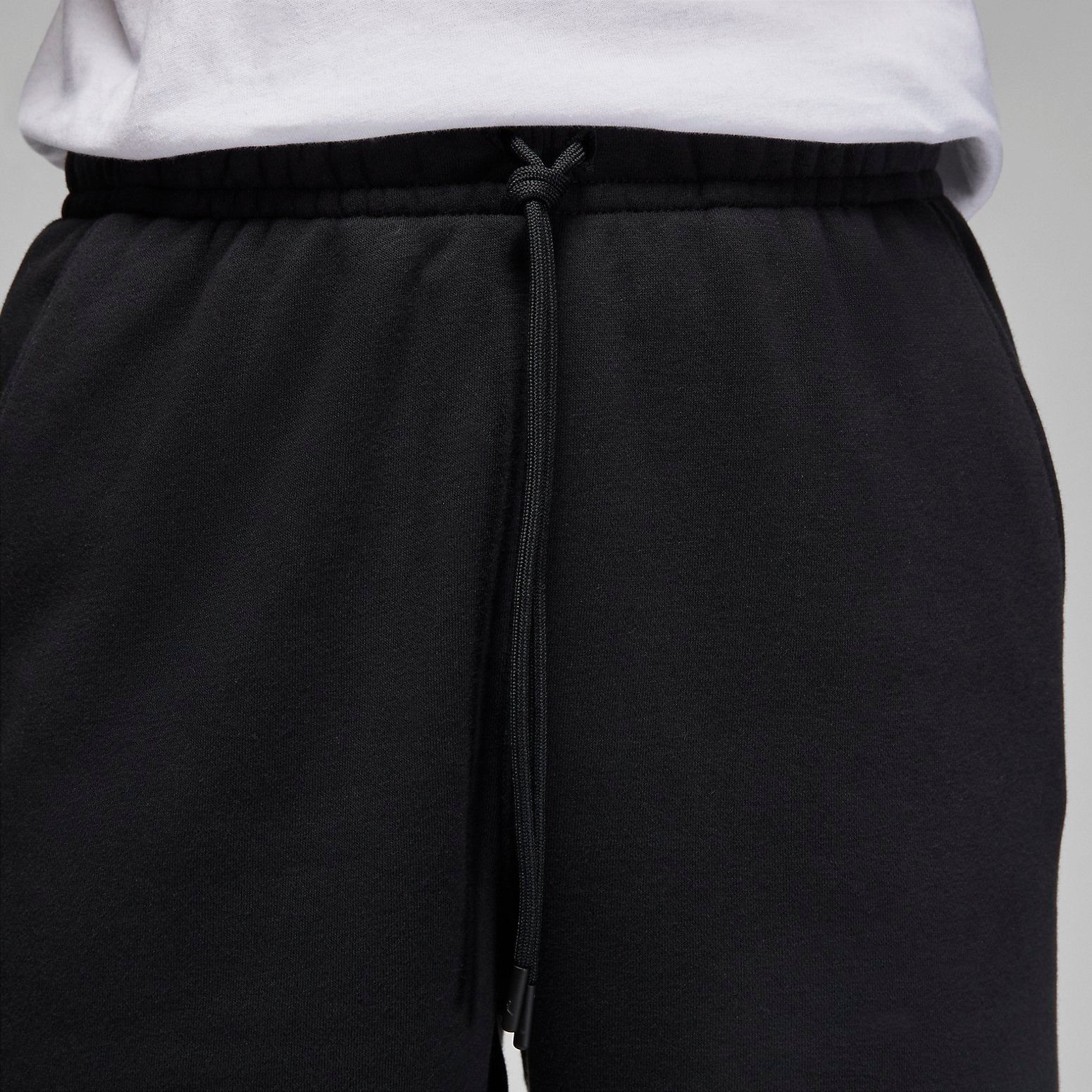 Air Jordan Essential Fleece Shorts 'Black' DQ7471-010 sold by KicksCrew product image thumbnail 3