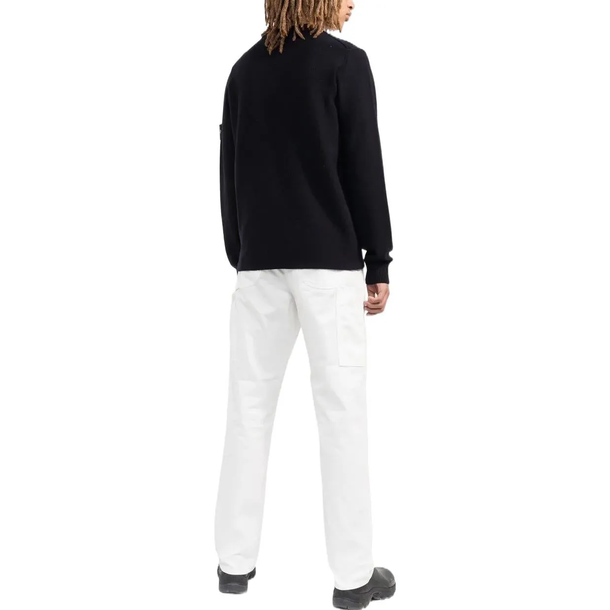 STONE ISLAND Logo Patch Sleeved Crewneck Sweatshirt 'Black' 7715526A1-V0020 sold by KicksCrew product image thumbnail 3