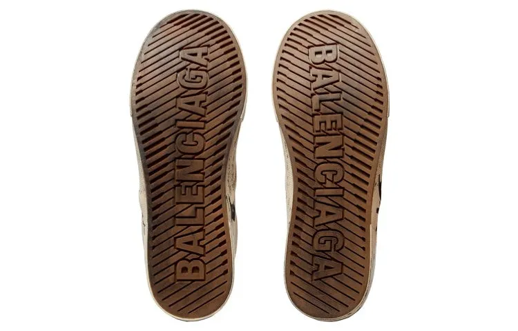 (WMNS) Balenciaga Paris Low Top Slip On Shoes 'Washed White Cotton' 710295W3RR59010 sold by KicksCrew product image thumbnail 5