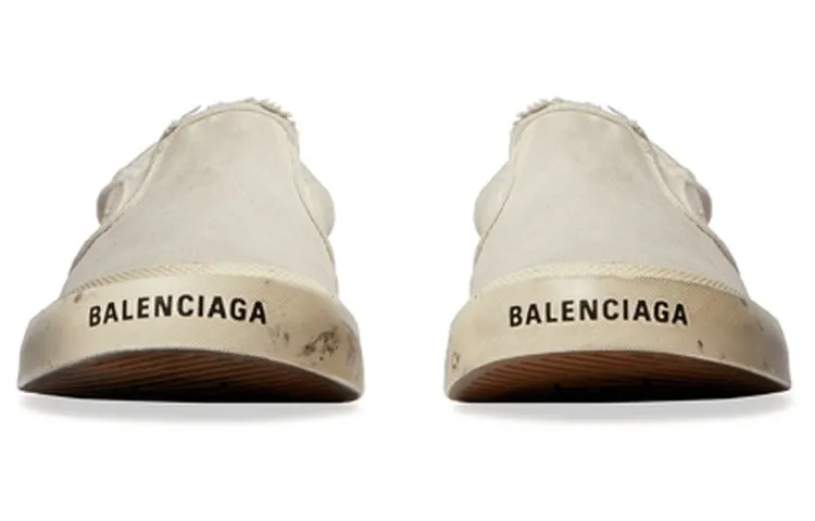 (WMNS) Balenciaga Paris Low Top Slip On Shoes 'Washed White Cotton' 710295W3RR59010 sold by KicksCrew product image thumbnail 4