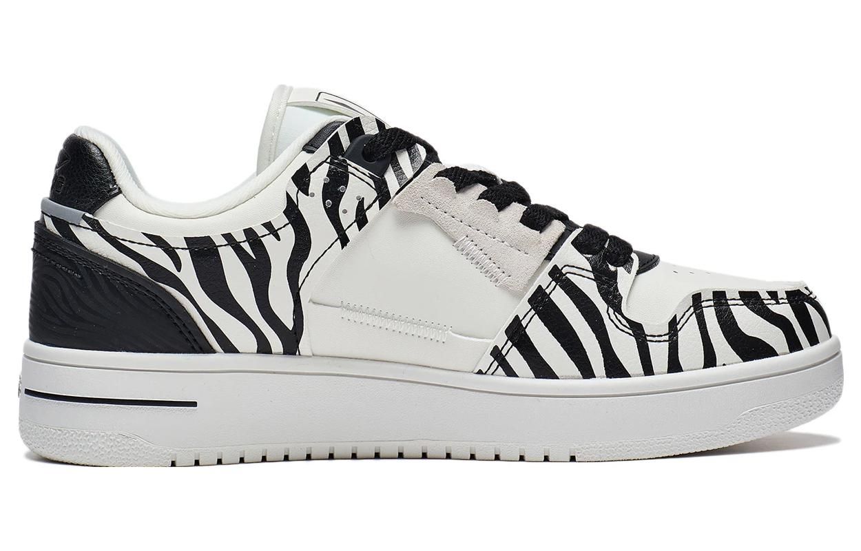 (WMNS) Li-Ning Tianji 'Black White' AGCT376-6 sold by KicksCrew product image thumbnail 2