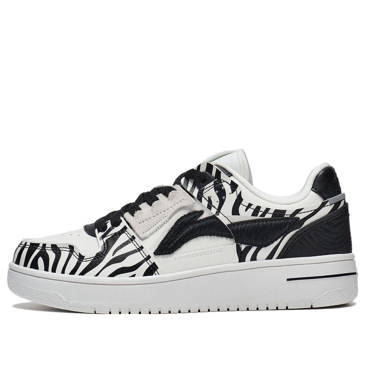 (WMNS) Li-Ning Tianji 'Black White' AGCT376-6 sold by KicksCrew