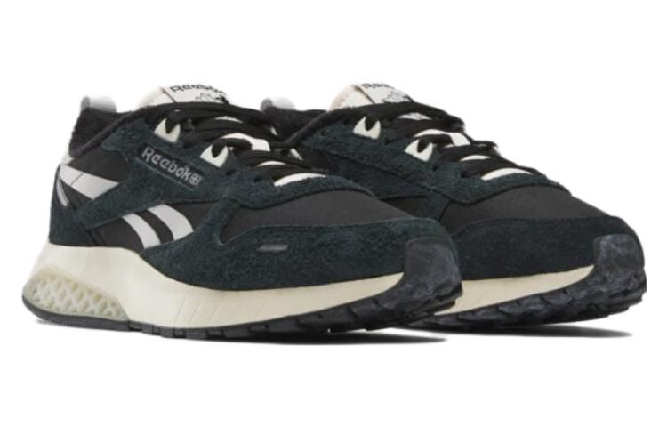 Reebok Classic Leather Hexalite Shoes 'Core Black' 100032780 sold by KicksCrew product image thumbnail 2