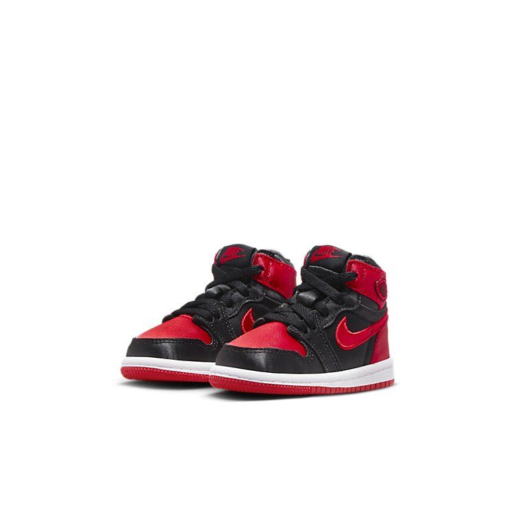 (TD) Air Jordan 1 Retro High OG 'Satin Bred' FD5305-061 sold by KicksCrew product image thumbnail 2
