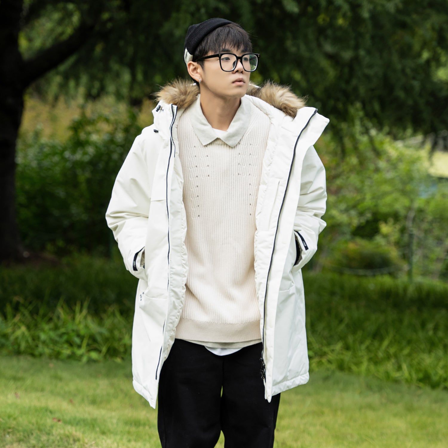 New Balance Long Puff Down Jacket 'White' 5PC44303-IV sold by KicksCrew product image thumbnail 3