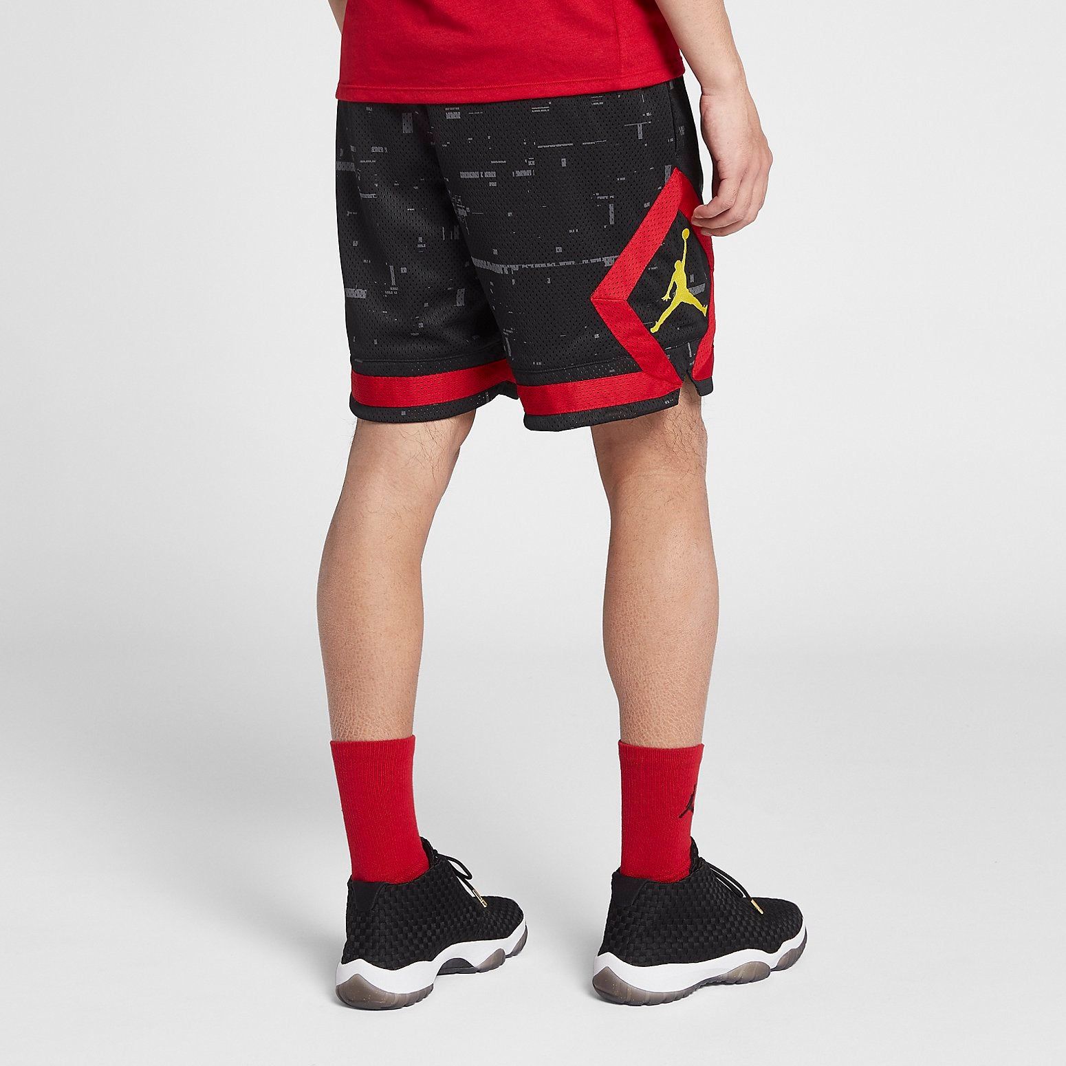 Air Jordan Sportswear Last Shot Diamond Short 'Black' AQ0621-010 sold by KicksCrew product image thumbnail 3