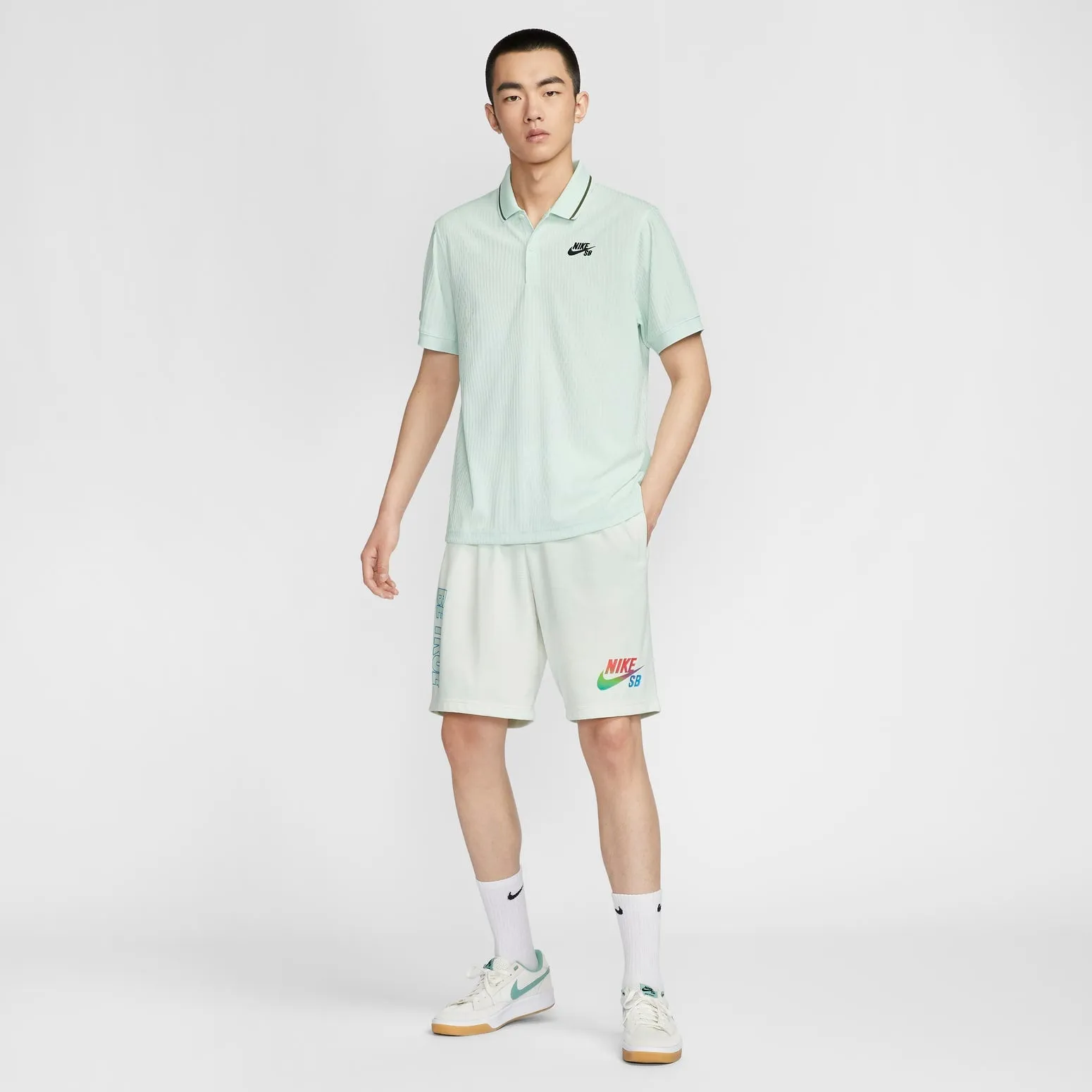 (WMNS) ANTA Shenxing 7 Pro Training Shoes 'White Green Purple' 122427711-1 sold by KicksCrew product image thumbnail 4