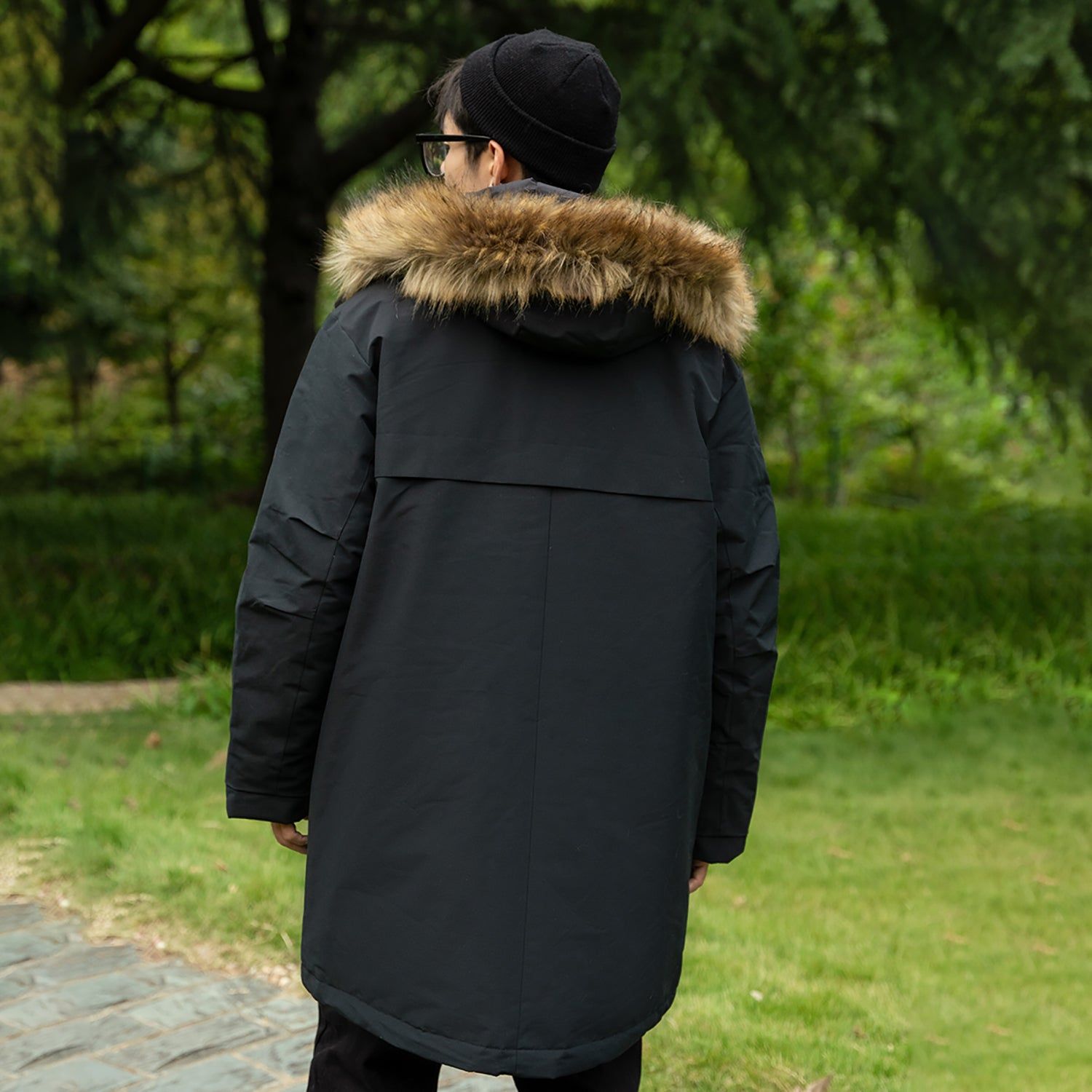 New Balance Long Puff Down Jacket 'Black' 5PC44303-BK sold by KicksCrew product image thumbnail 4