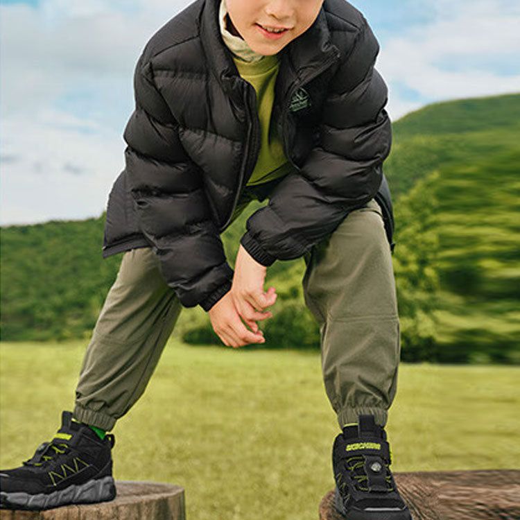 (PS) Skechers Windbreaker Down Jacket 'Black White' L423K058-0018 sold by KicksCrew product image thumbnail 3