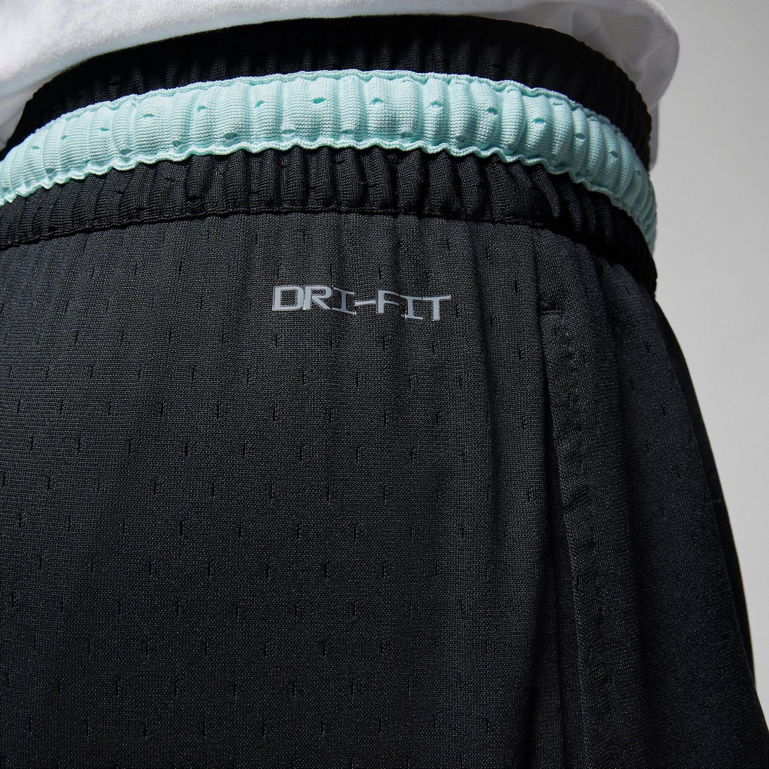 Air Jordan Sport Diamond Shorts 'Black Tropical Twist' DX1488-014 sold by KicksCrew product image thumbnail 3