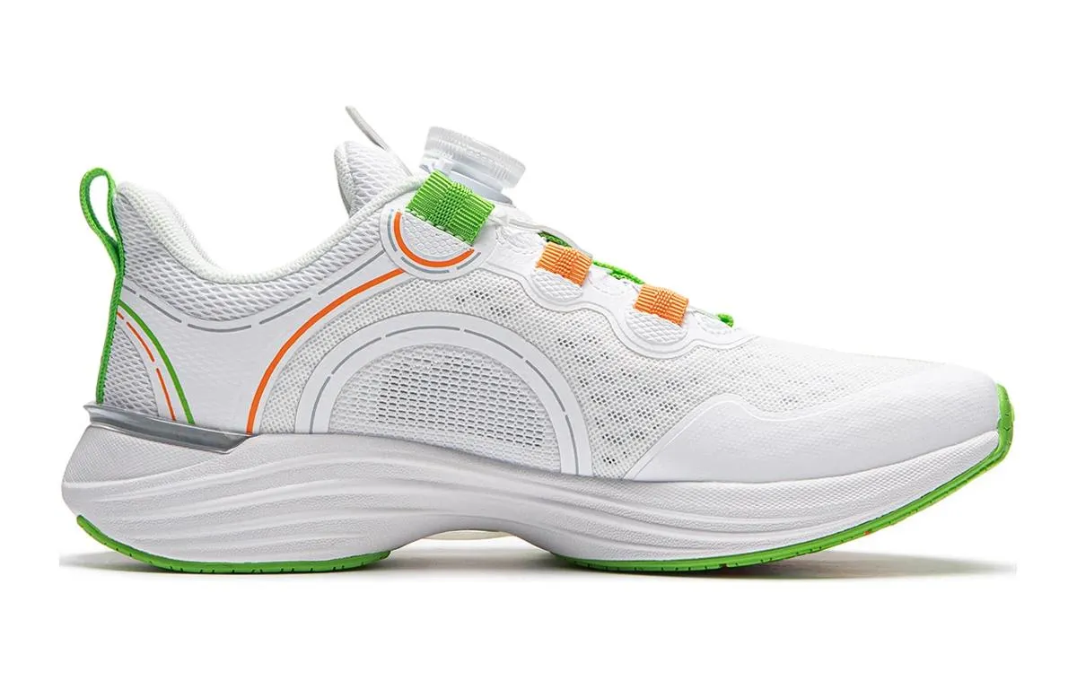(GS) Li-Ning Floating Pre 'White Silver Green' YKFU050-3 sold by KicksCrew product image thumbnail 2