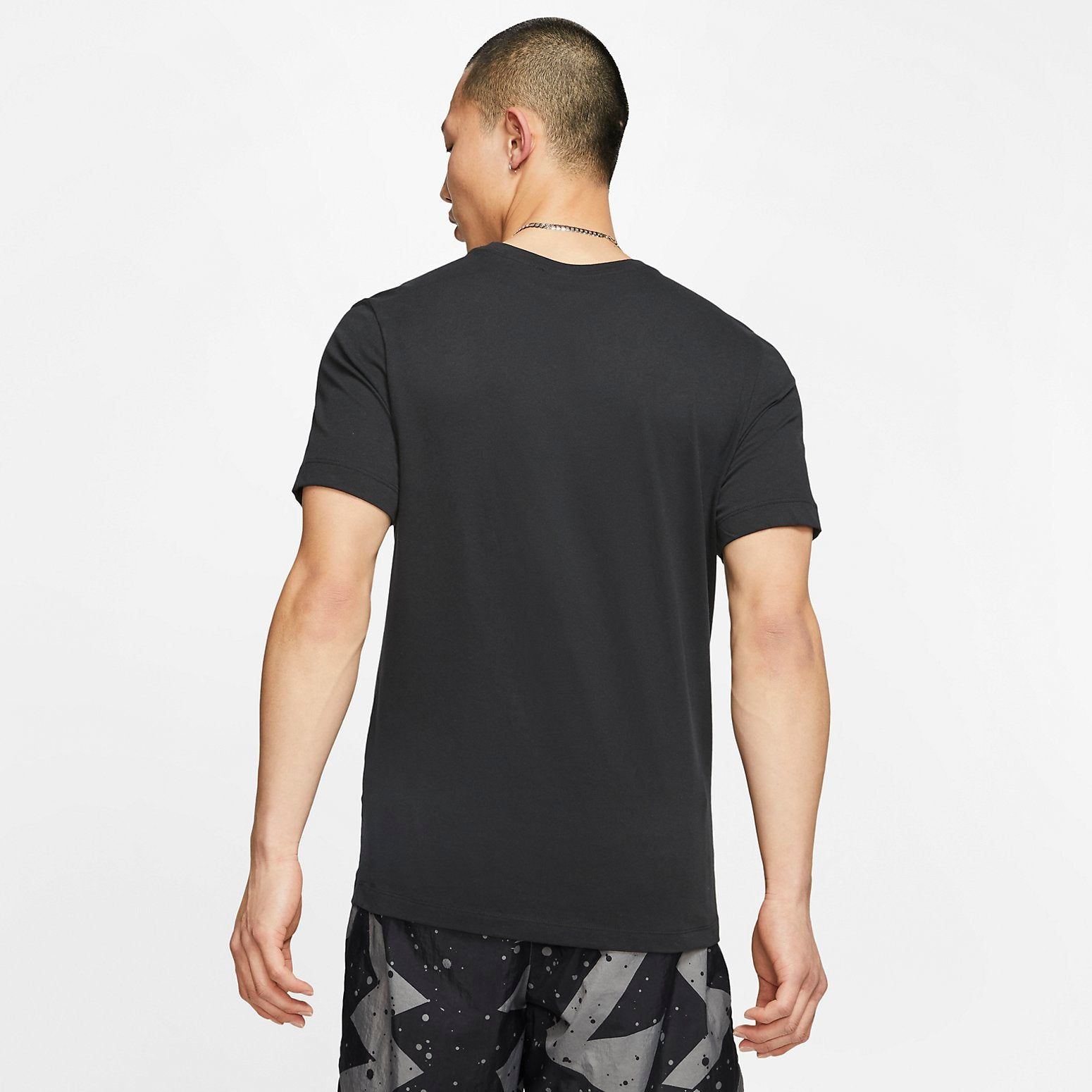 Air Jordan Jumpman Dri-Fit T-Shirt 'Black' CJ6303-010 sold by KicksCrew product image thumbnail 3