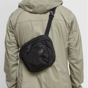 Arc'Teryx Mantis 2 Crossbody Bag 'Black Grey' L07449500 sold by KicksCrew