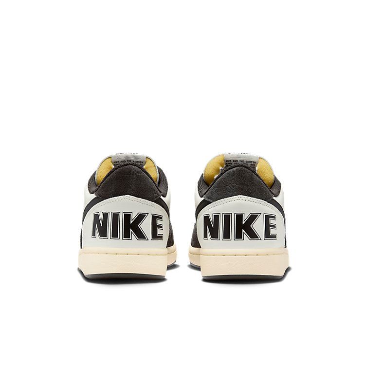 Converse x Bugs Bunny Long Sleeve Tee 'Black' 10021415-A01 sold by KicksCrew