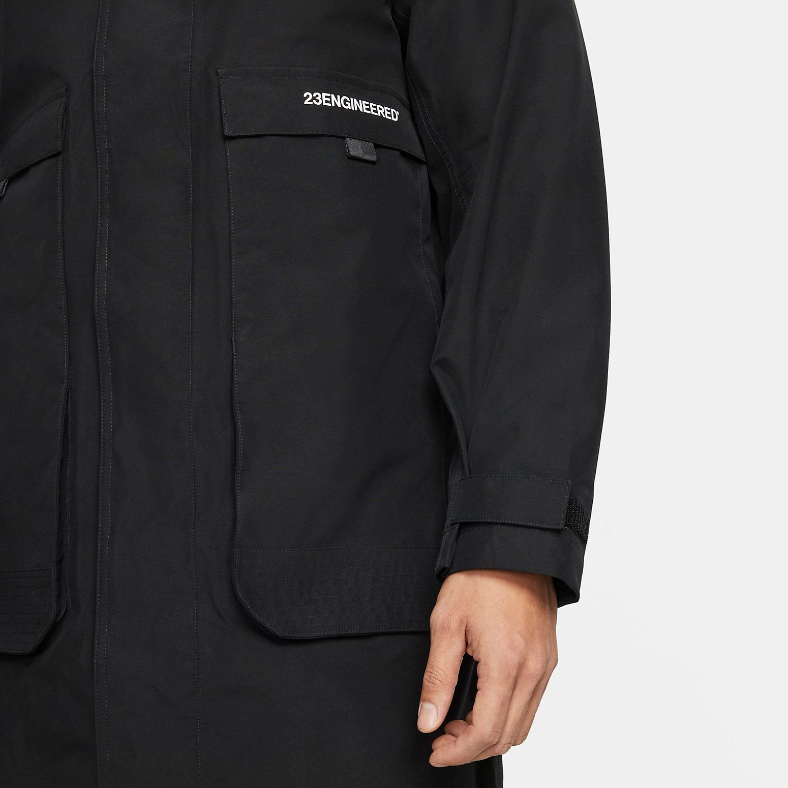 Air Jordan 23 Engineered 2-In-1 GTX Parka 'Black White' DC0062-010 sold by KicksCrew product image thumbnail 4