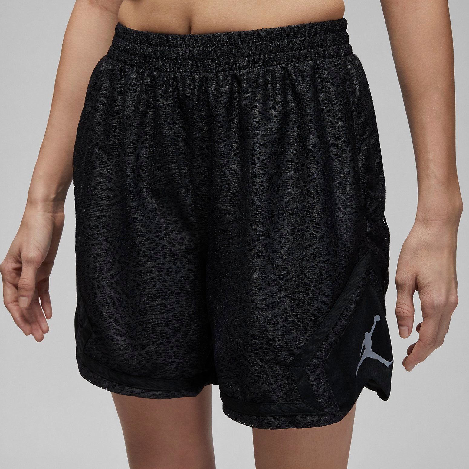 (WMNS) Air Jordan Sport Diamond Shorts 'Black' DZ3220-010 sold by KicksCrew product image thumbnail 2