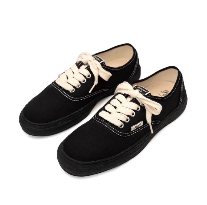 Maison MIHARA YASUHIRO PAST Sole 5 - Hole Canvas Low-top Sneaker 'Black Black' S09FW206-BLKBLK sold by KicksCrew product image thumbnail 2
