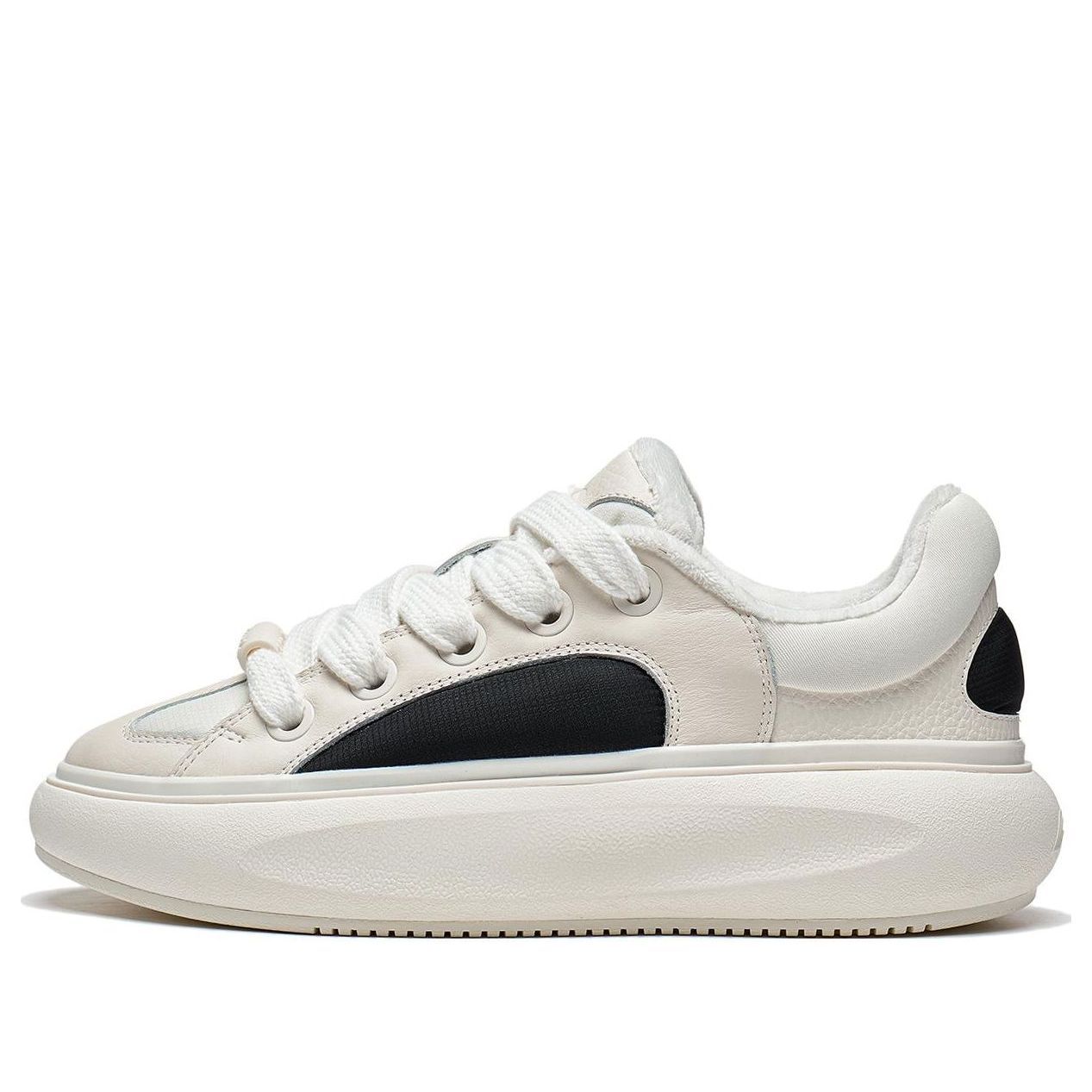 Li-Ning YunYou C4D 'White Black' AZGT089-1 sold by KicksCrew