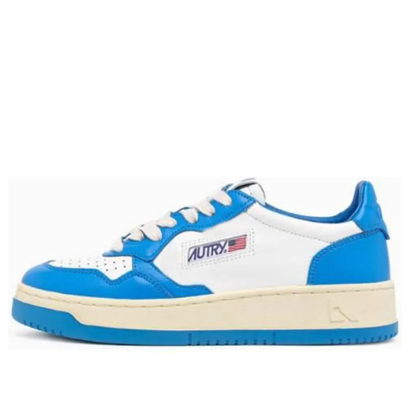 (WMNS) AUTRY Medalist Low Bicolor 'White Sky Blue' AULW-WB26 sold by KicksCrew